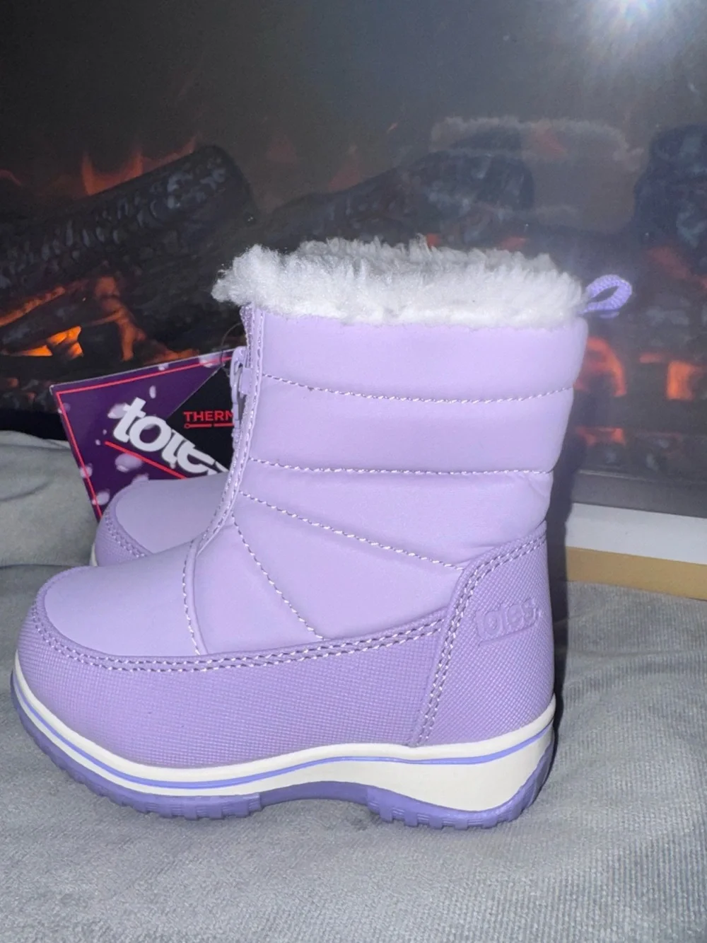 Totes girls purple snow boots with white fur lining #winterboots #kids